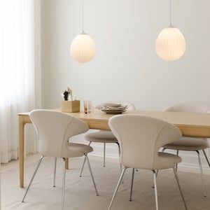  Around the World Lampshade Ø27 cm White/
Brushed Steel