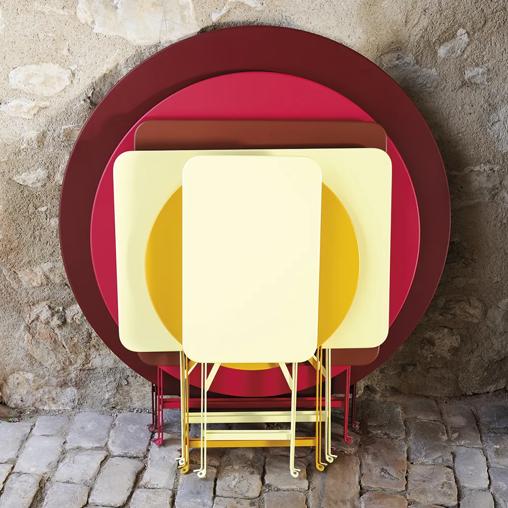 Bistro table 96 cm Latte beige