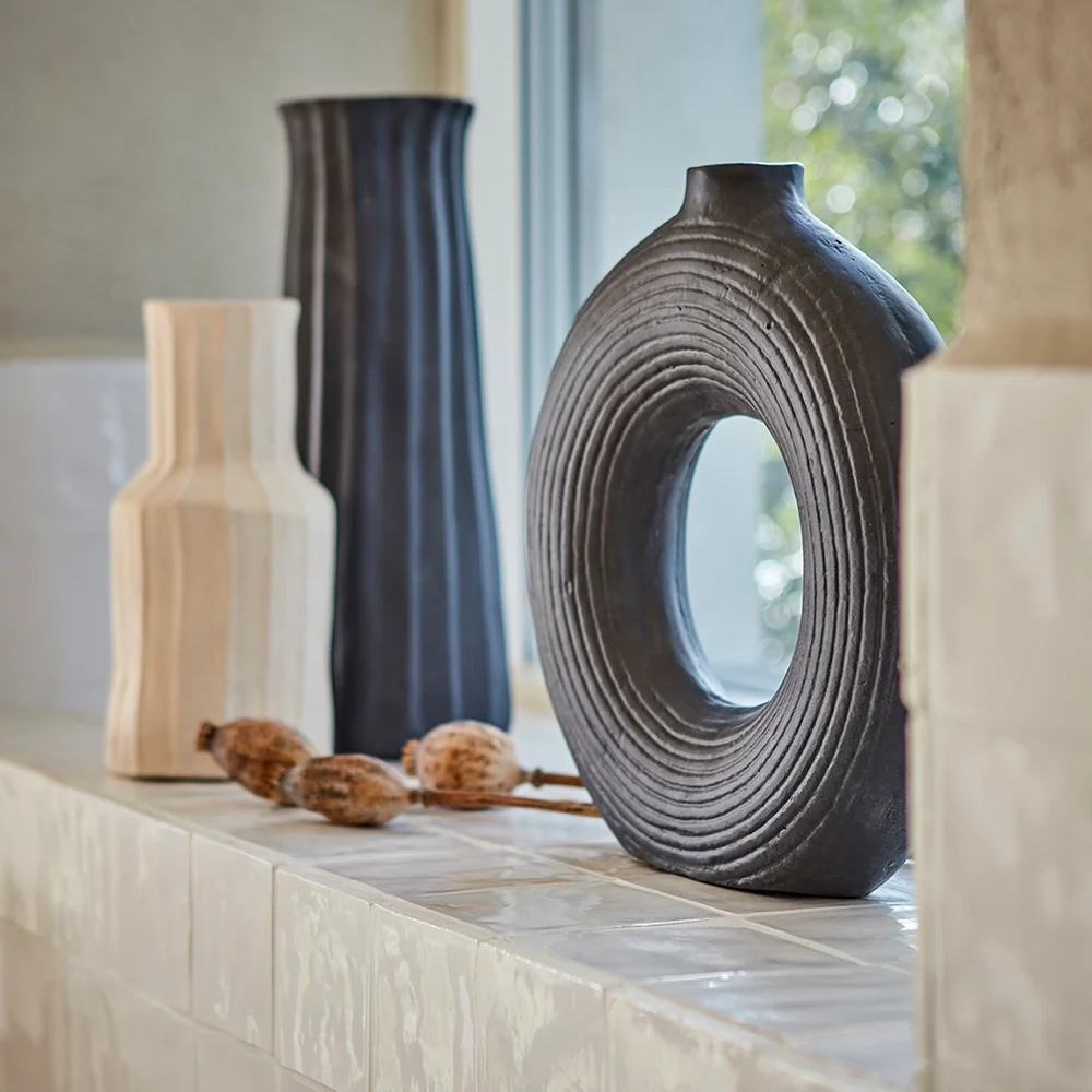 ATHENA urn black 31 cm