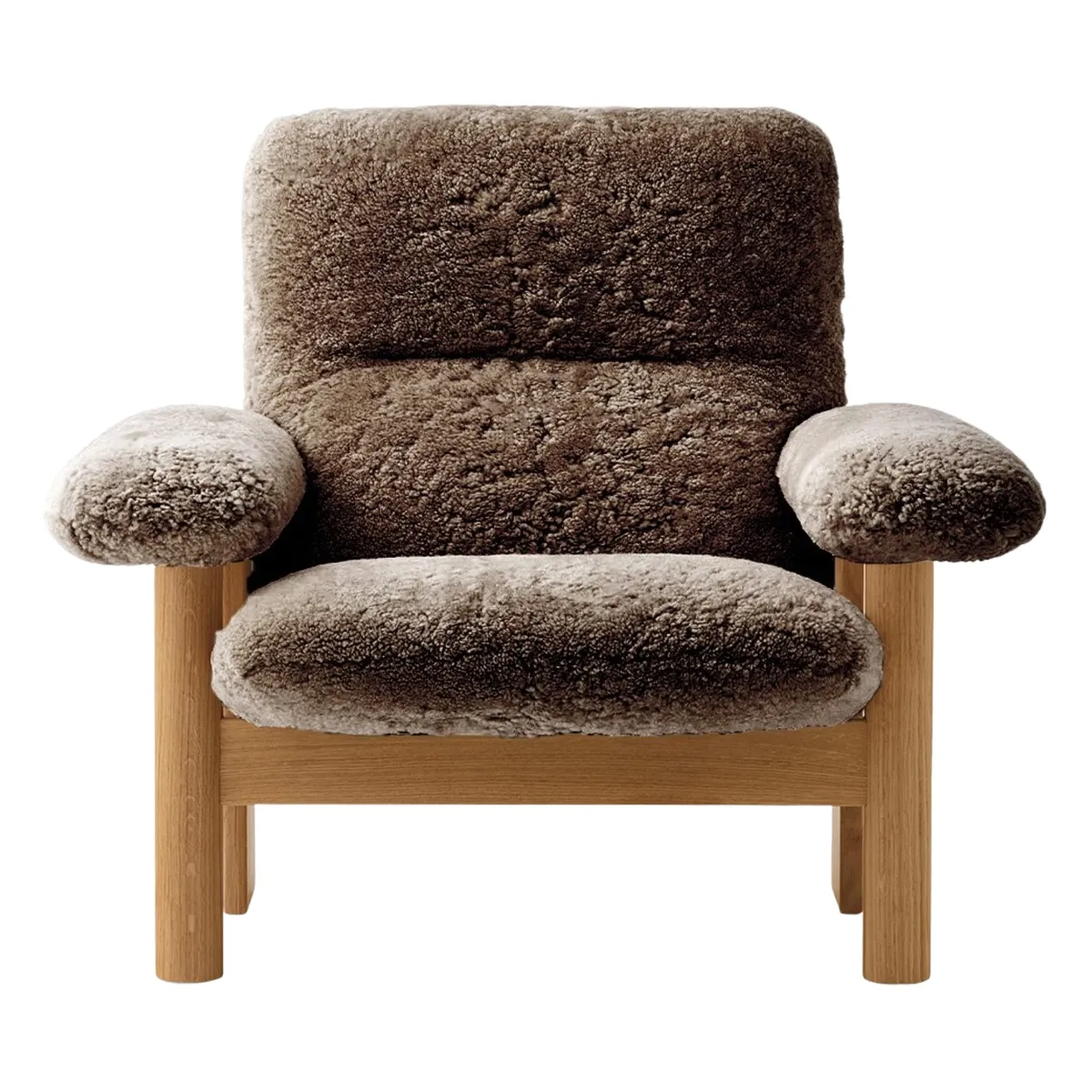 Brasilia Lounge Chair Fully Upholstered High Back Four-Leg Base Solid Oak Natural Sheepskin Nevotex Sahara