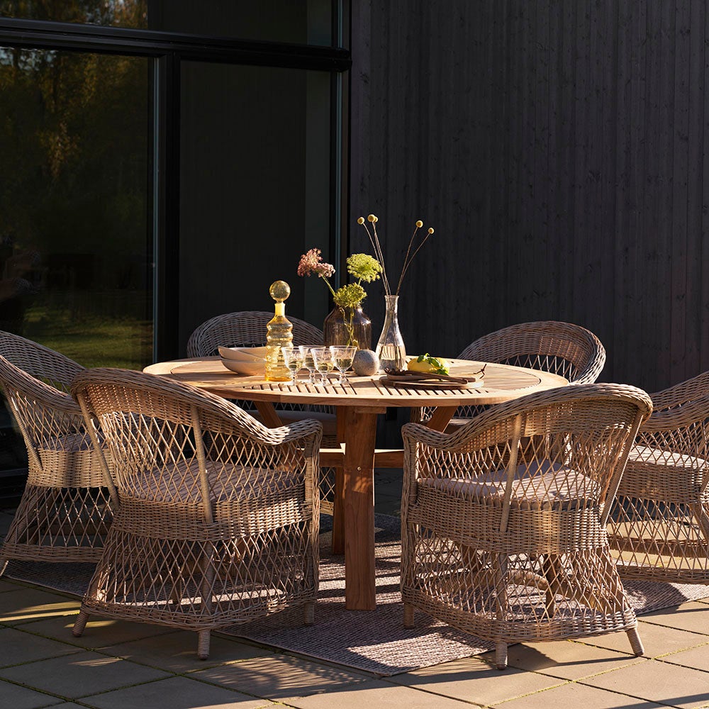 Circus dining table 150 cm teak