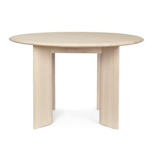 Bevel Dining table Ø117 cm - White Oiled Beech