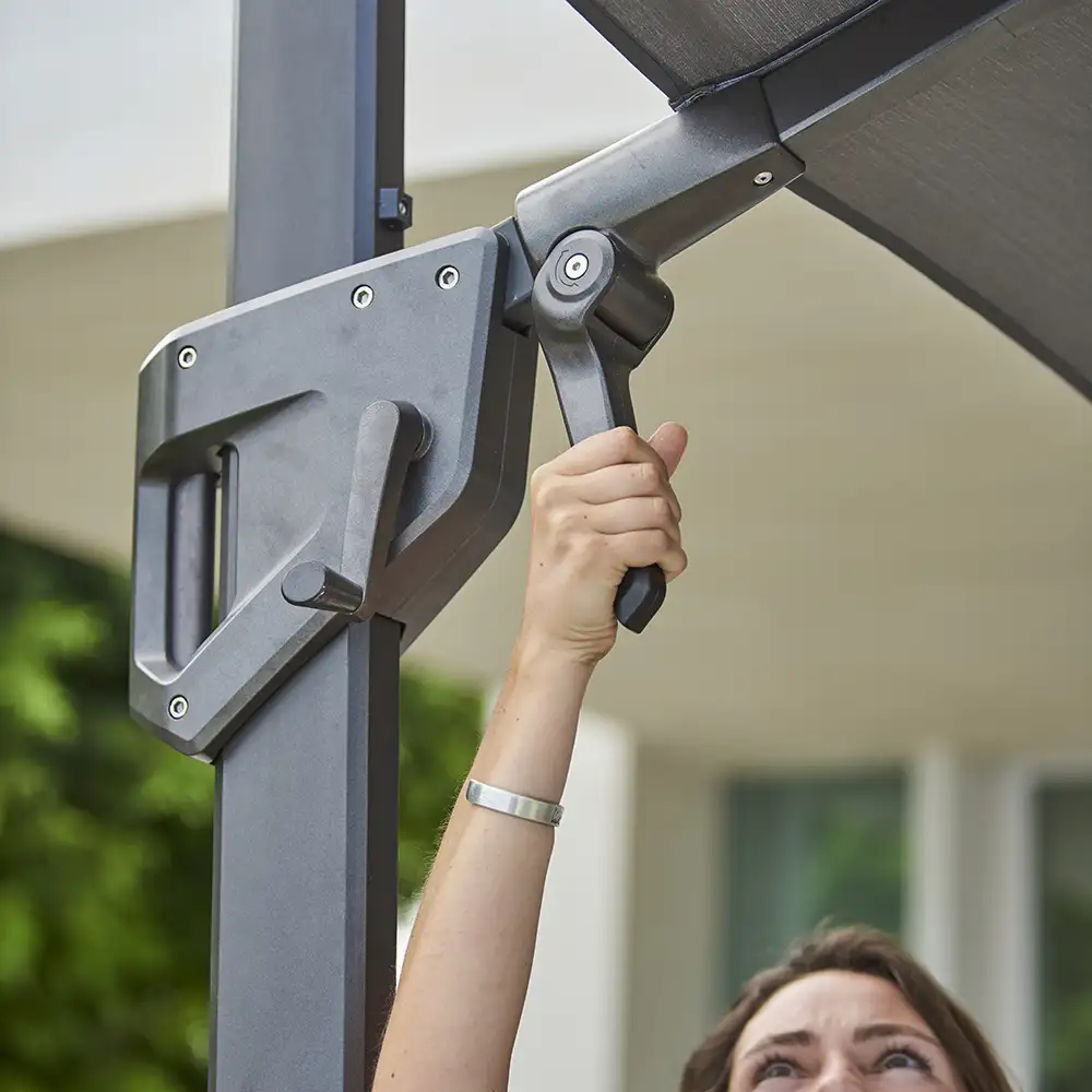 Hyde Luxe Tilt Parasol 300x300 cm Taupe/Wood Look