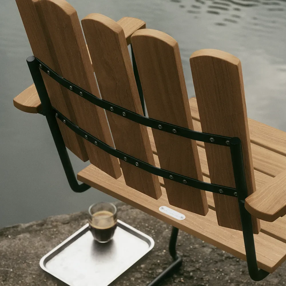 A2 Armchair Untreated Teak/Black frame