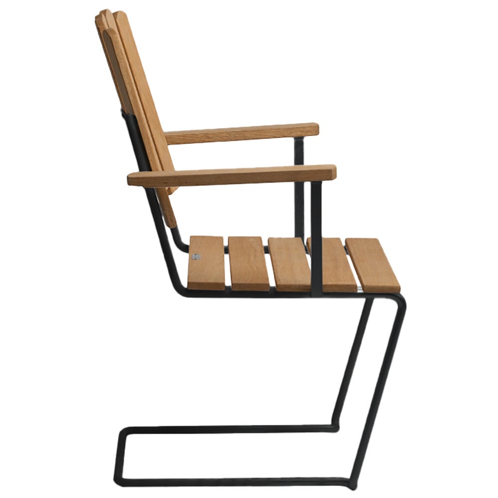 A2 Armchair Oiled Oak / Black Frame