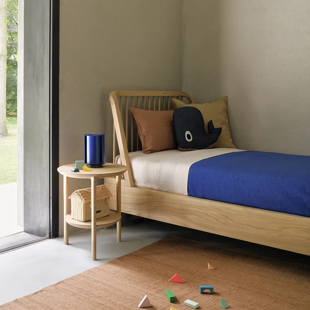 Spindle Bed frame 90x200 Oak