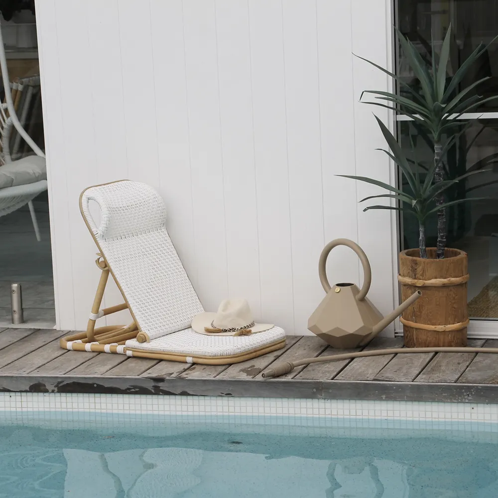 Diamond Watering Can 8L Sand