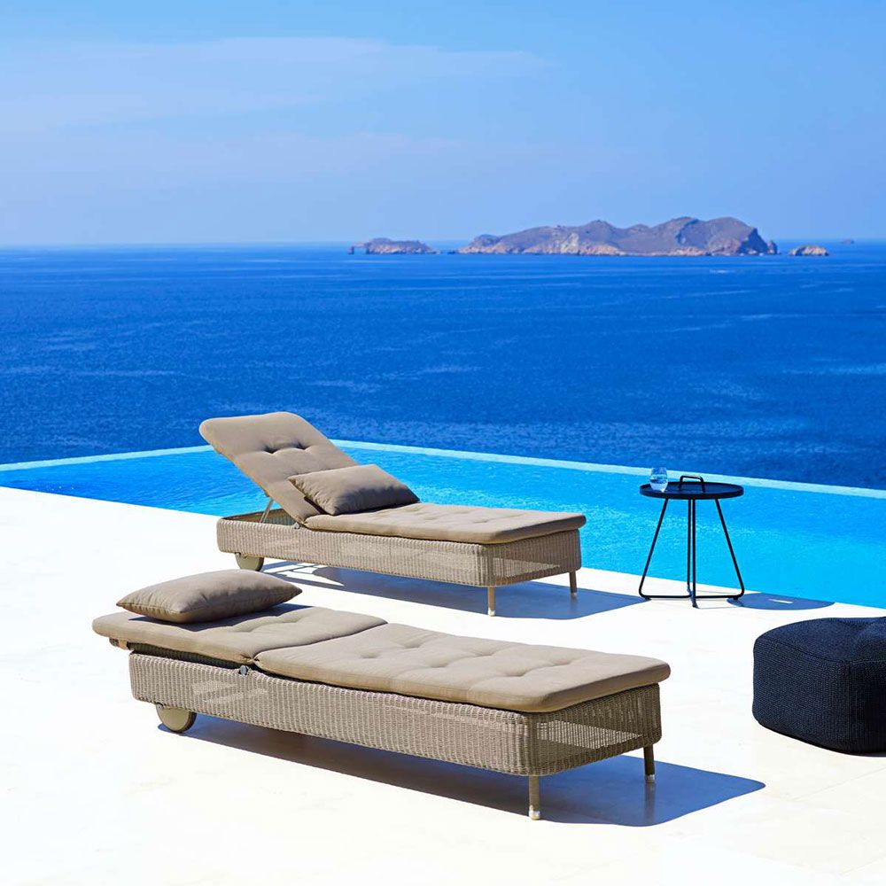 Presley Sunbed Graphite