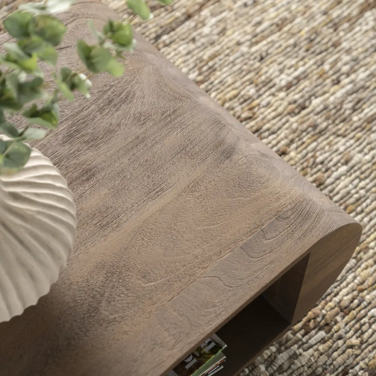 King Coffee table