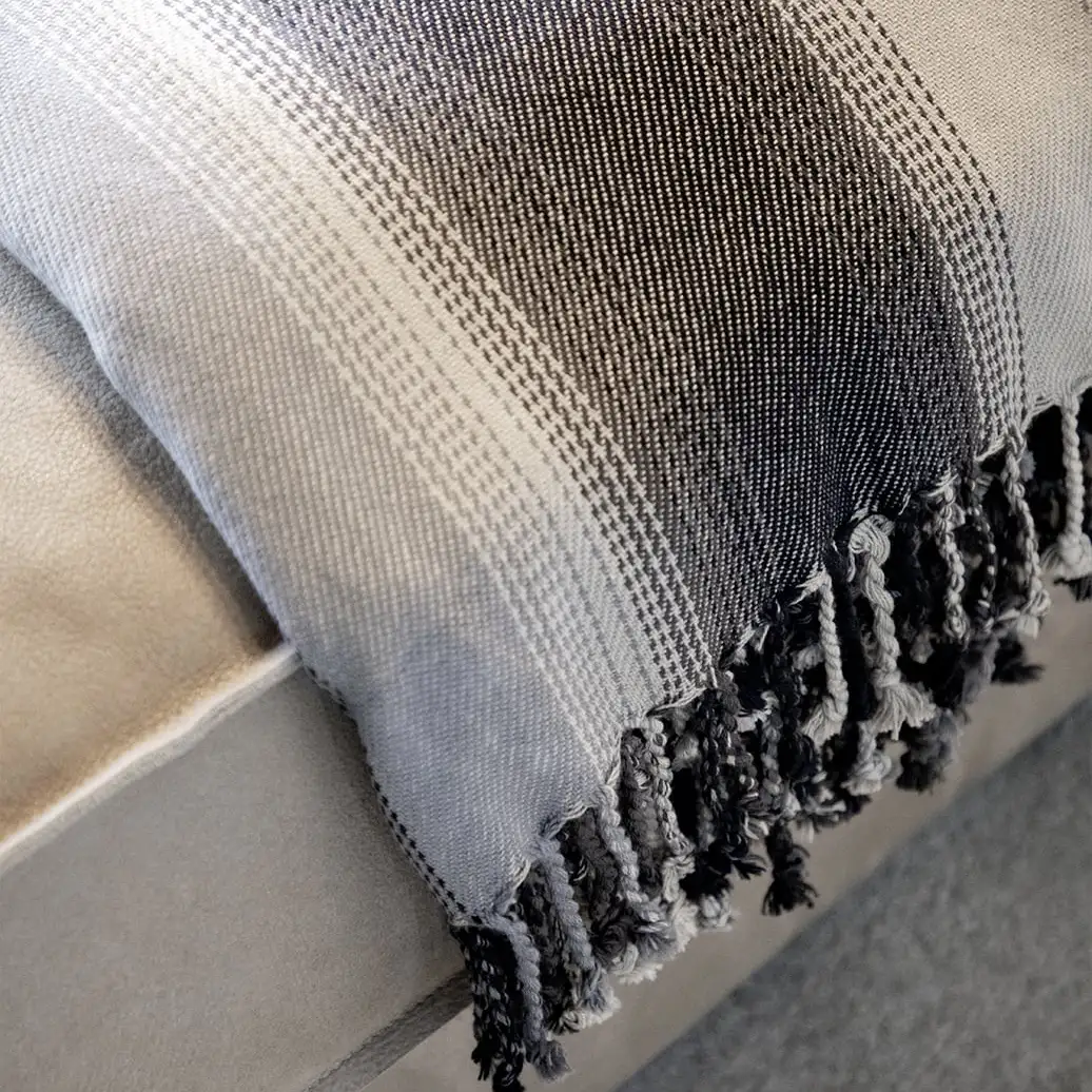 Throw Adonis 130x180cm Stripe brown