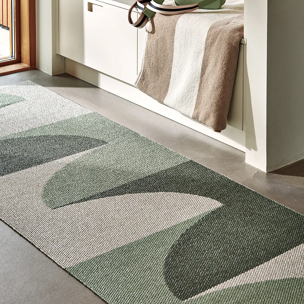 Hill carpet Army/Misty Mint/Fossil Grey 70 x 360cm