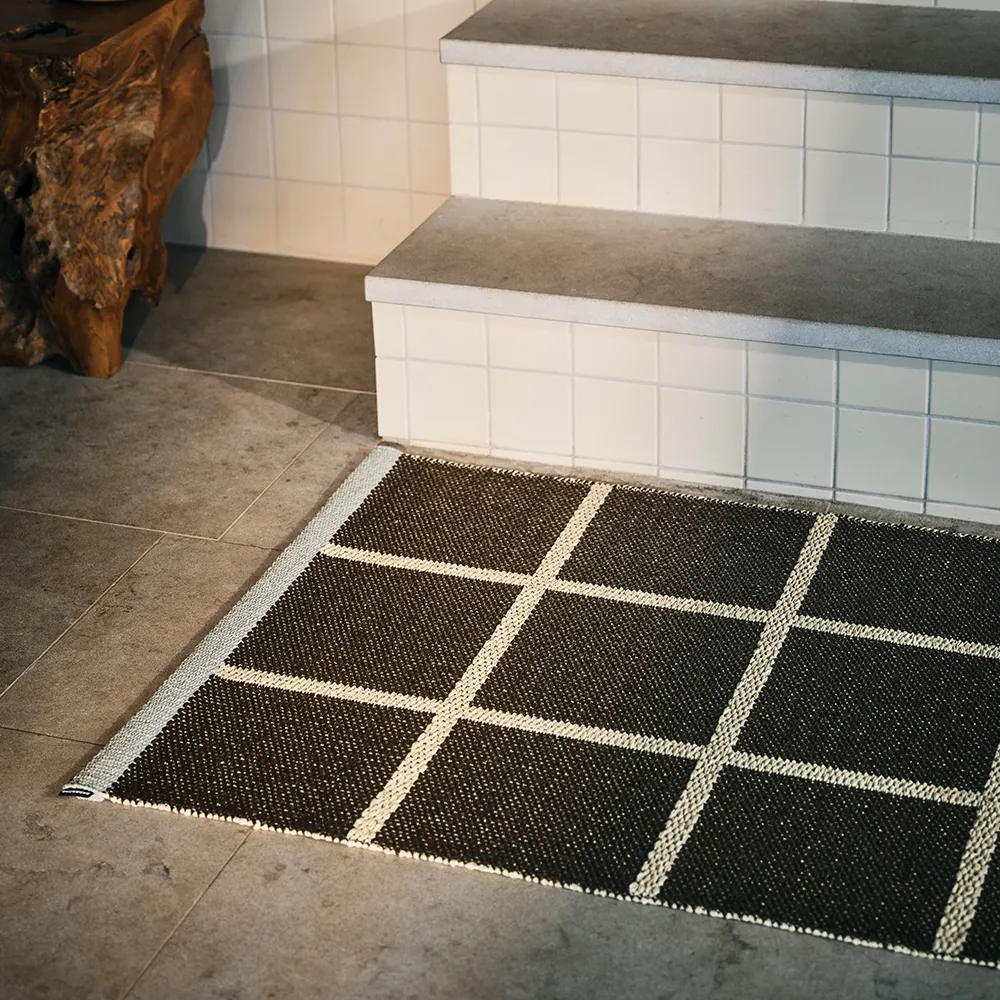 Woven Rug Criss Pop Dark Brown