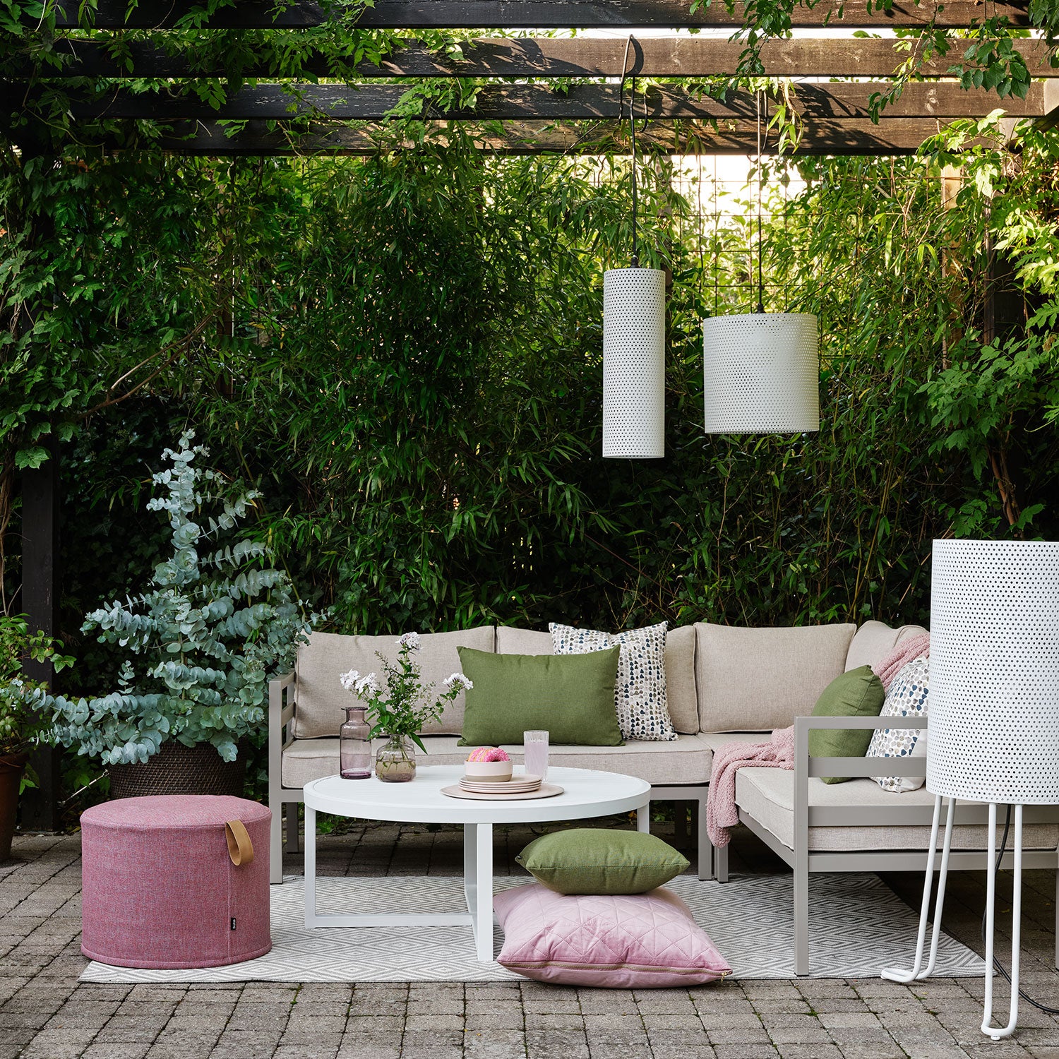 Weldon armchair khaki/sand