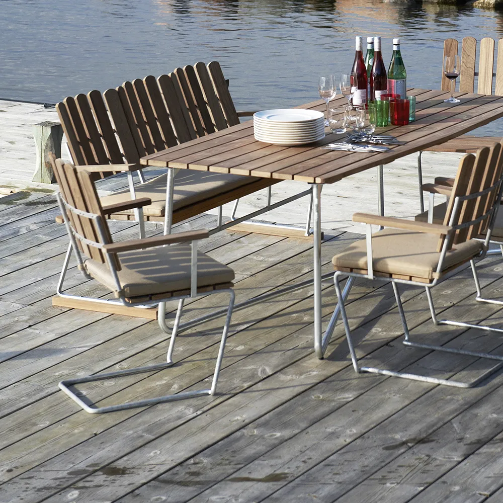 A2 Armchair In Oiled Oak