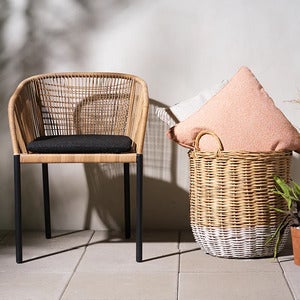 Delta chair    Anthracite / Natural Wicker / Teddy Black
