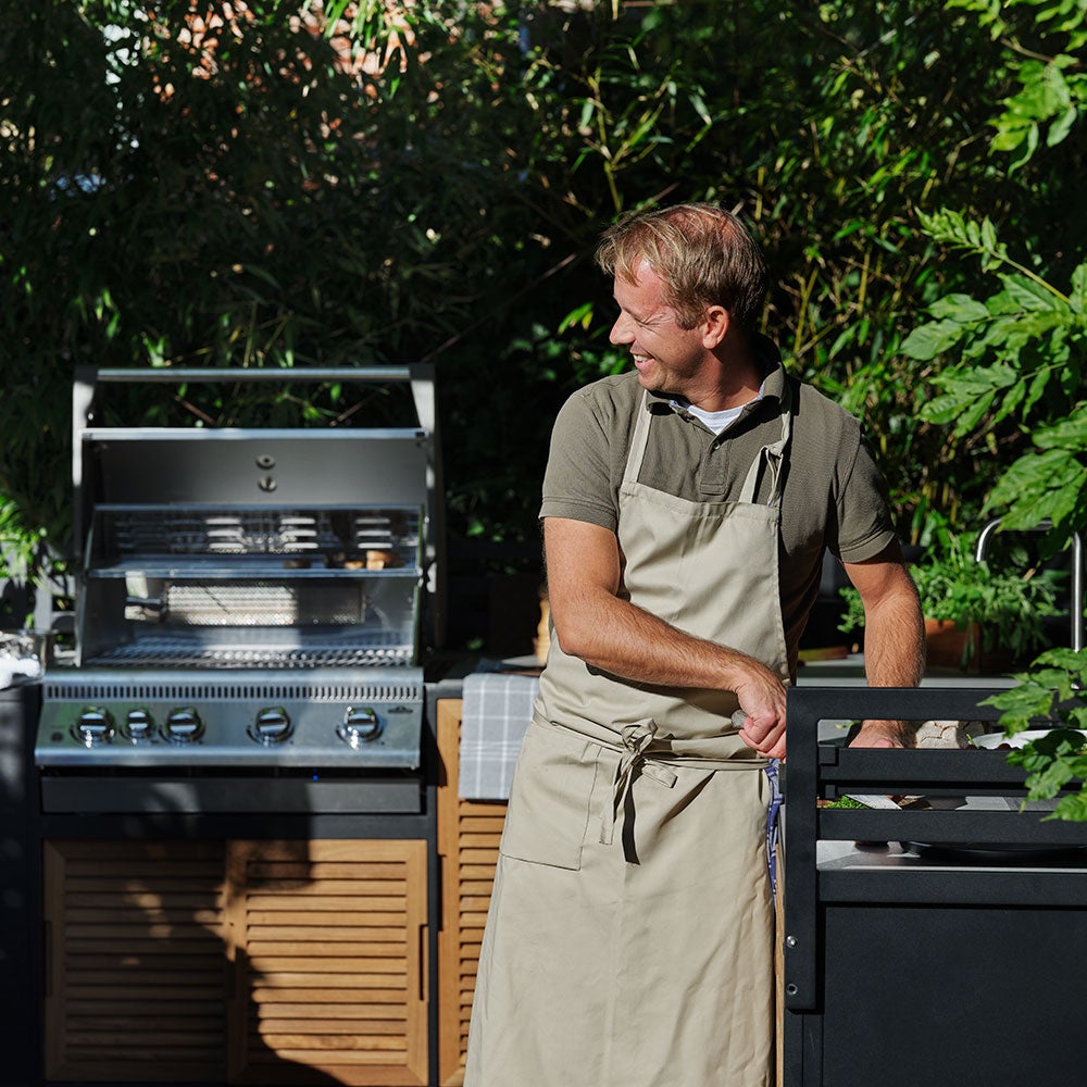 Fornax outdoor kitchen black/teak
