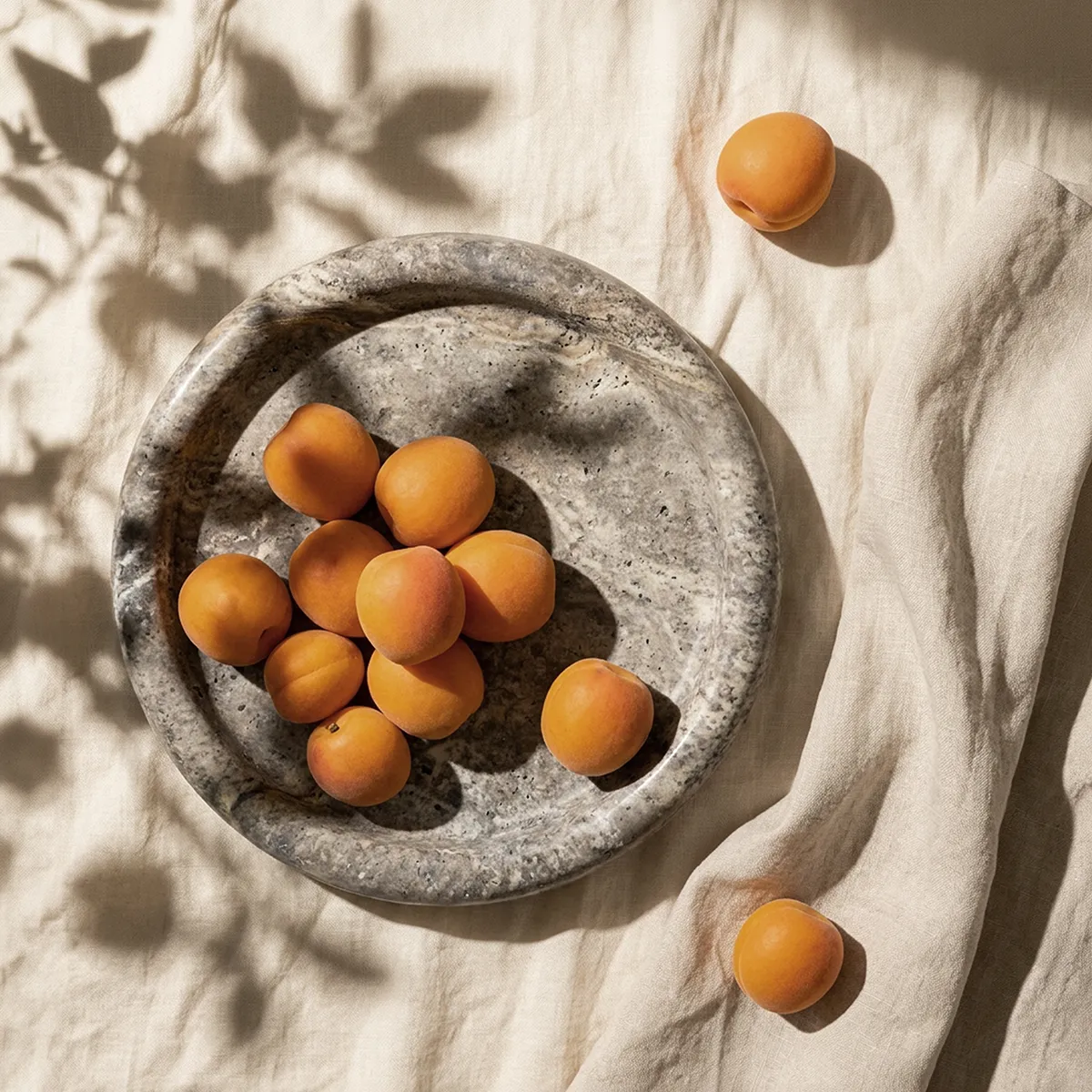 Decorative Tray in Travertine Enkei Medio Ø 30 cm