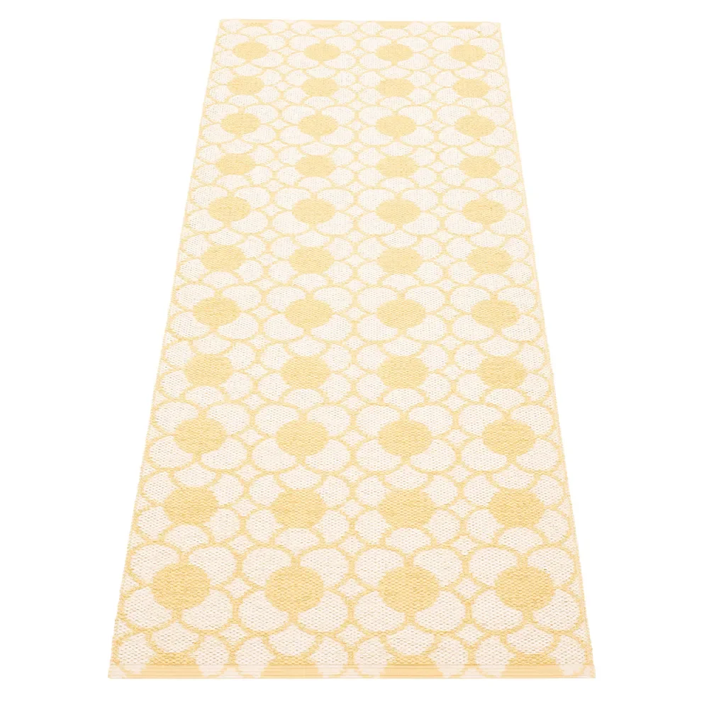 Anya rug Pale Yellow/Vanilla 70 x 200 cm