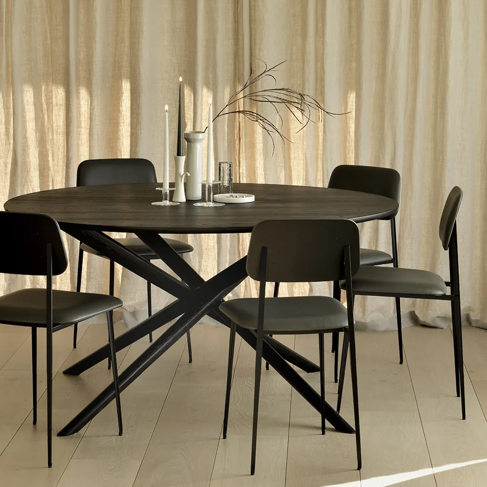 Mikado Dining Table Ø150 cm Black Oak