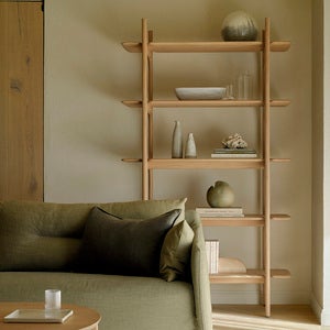 PI Shelf Oak