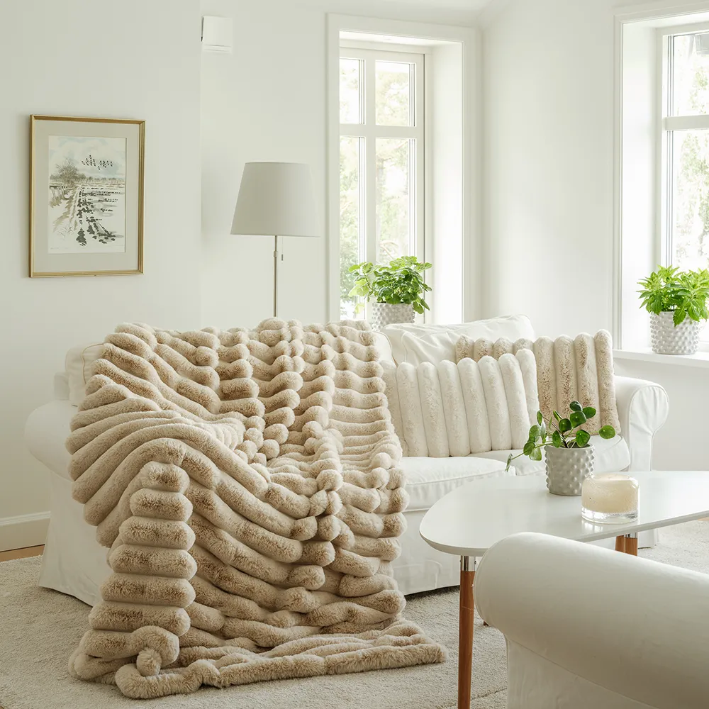 Liny Blanket Beige