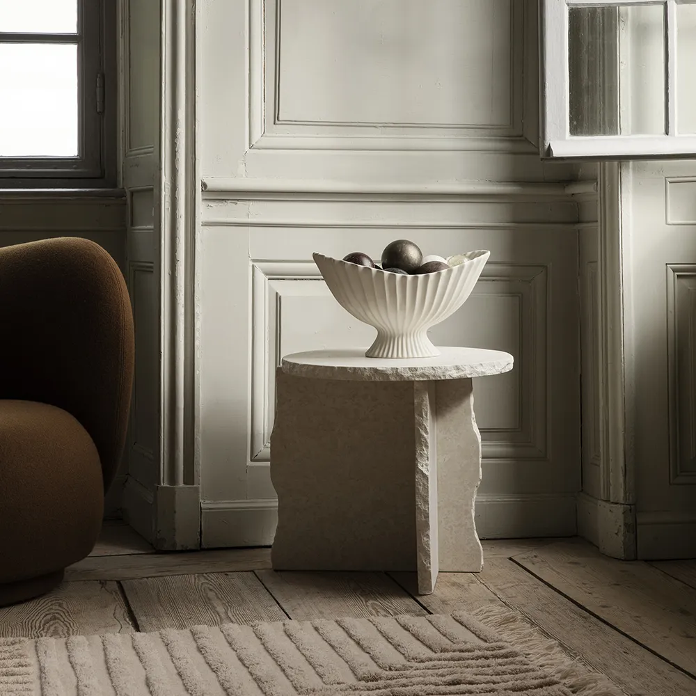 Mineral Sculptural Table - Bianco Curia