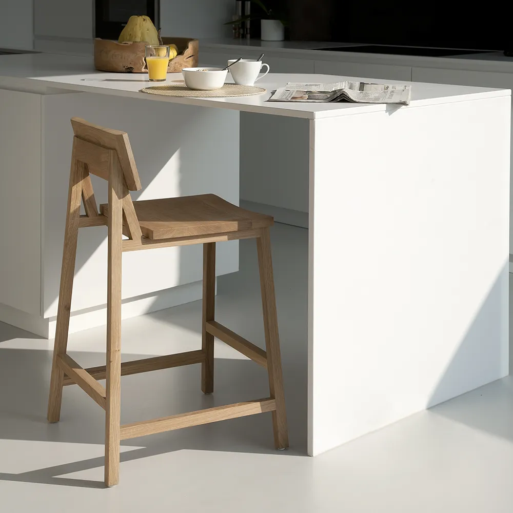 N3 Bar stool Oak