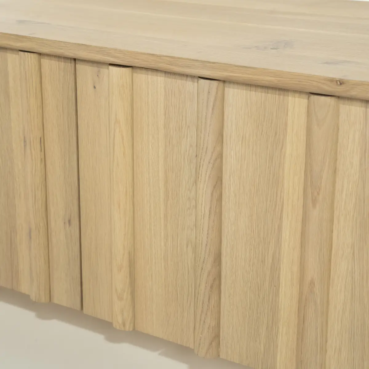 Jake 6 drs. TV cabinet - natural