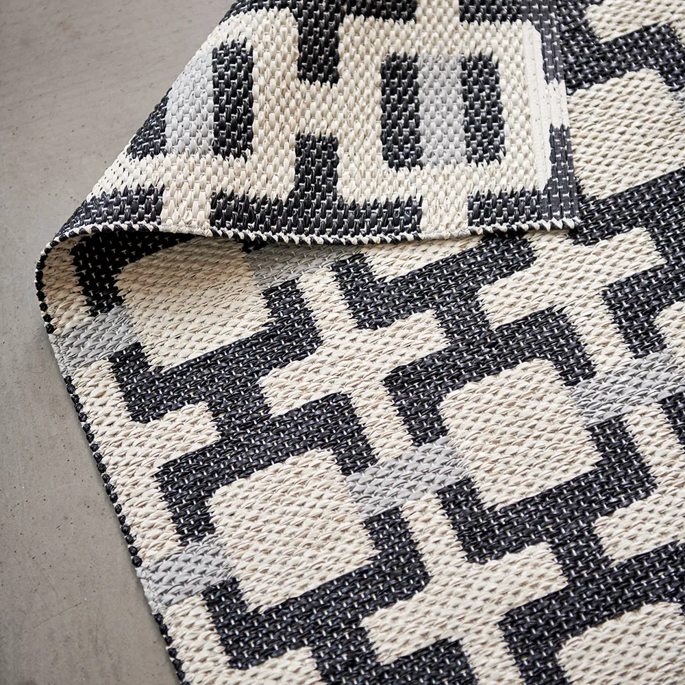 Tom rug Black/Cream/Warm Grey 70 x 120 cm