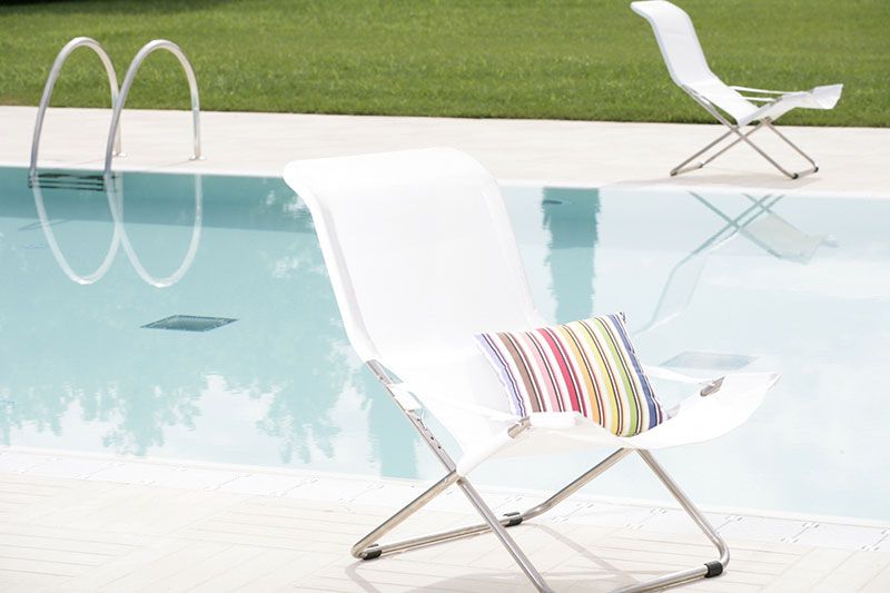 Fiesta recliner white aluminium