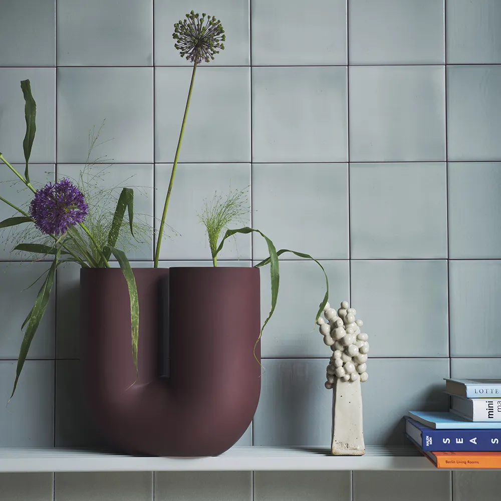  Kink Vase H: 26 cm - Deep Red