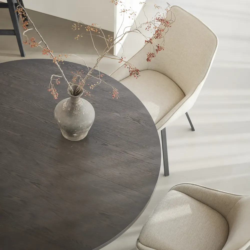 Alison dining chair lightbeige fabric/black metal legs