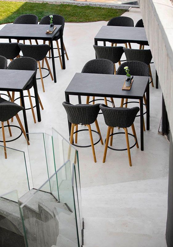 Peacock Barstool Dark grey