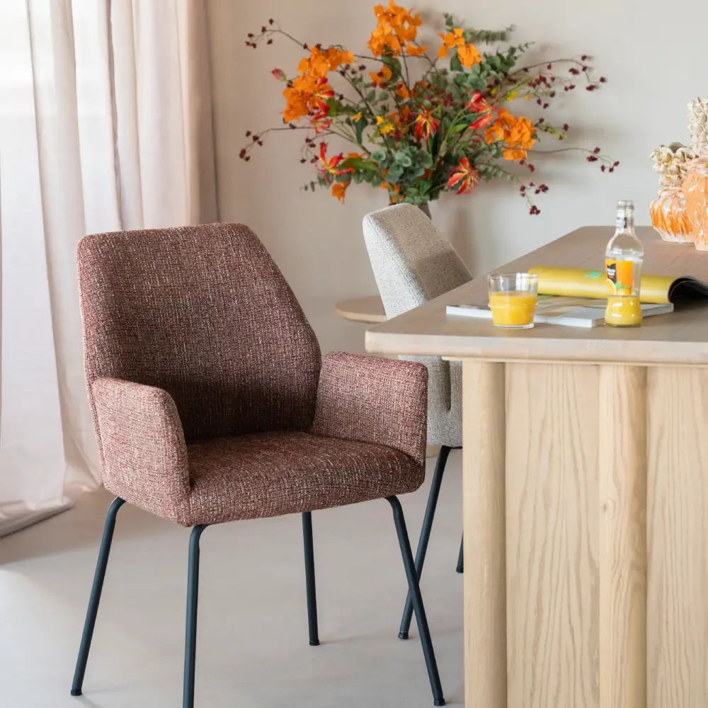 Indy Chair - red Donna