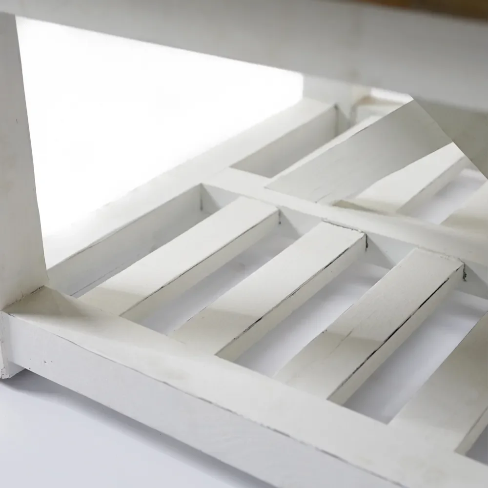 Château Chassigny coffee table 70x70 cm