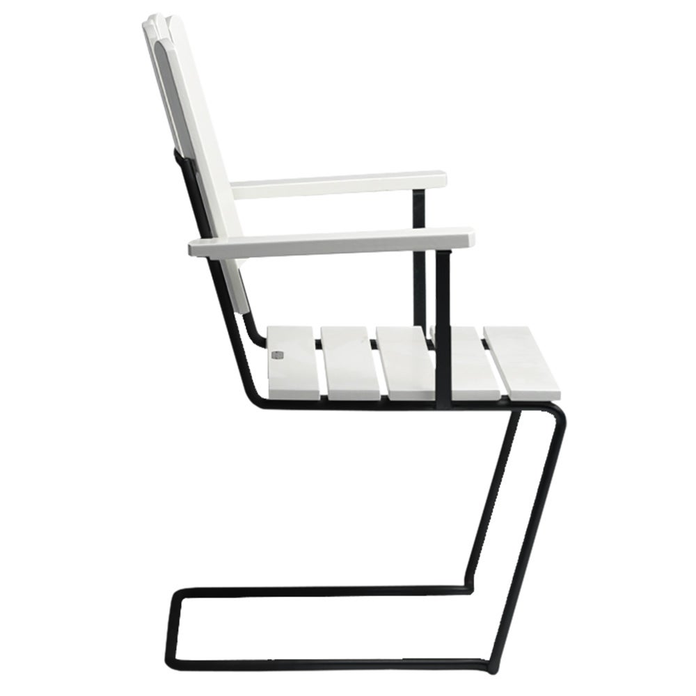 A2 Armchair White lacquered Oak / Black Frame