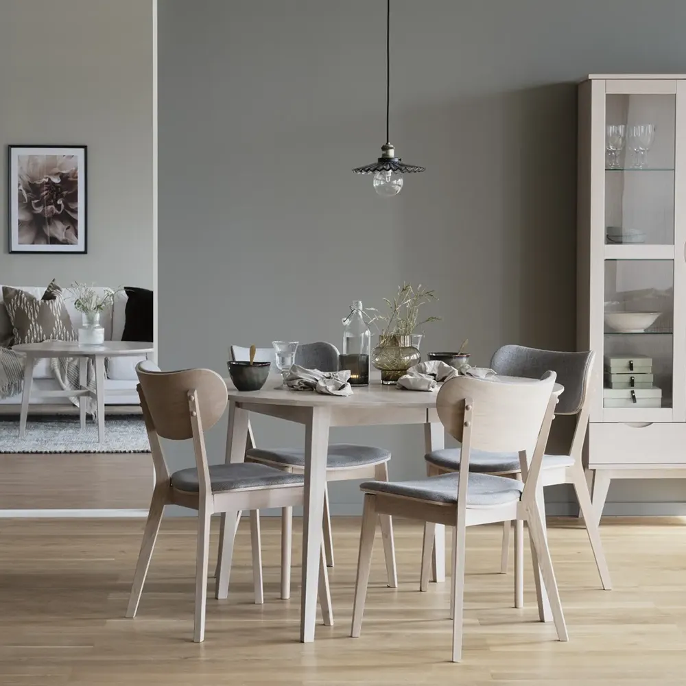 Kato dining chair whitewashed oak/lightgrey fabric