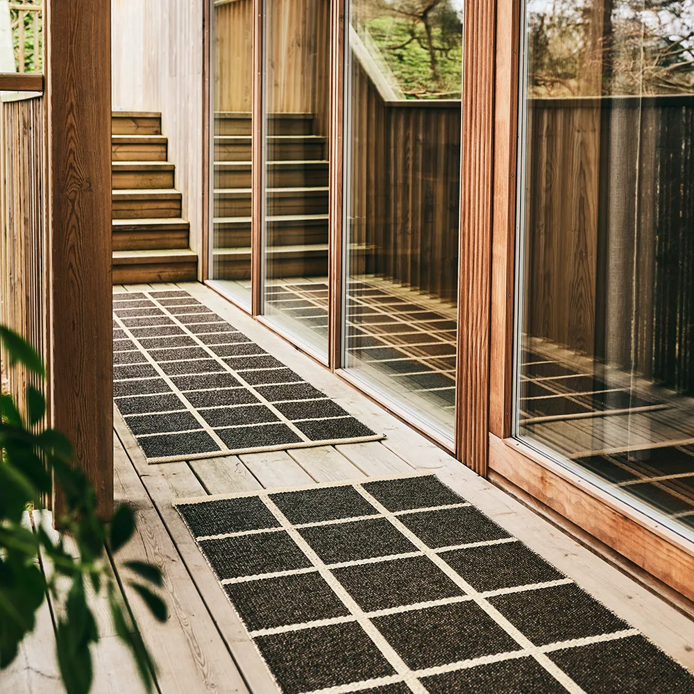 Woven Rug Criss Dark Brown 70x150 cm