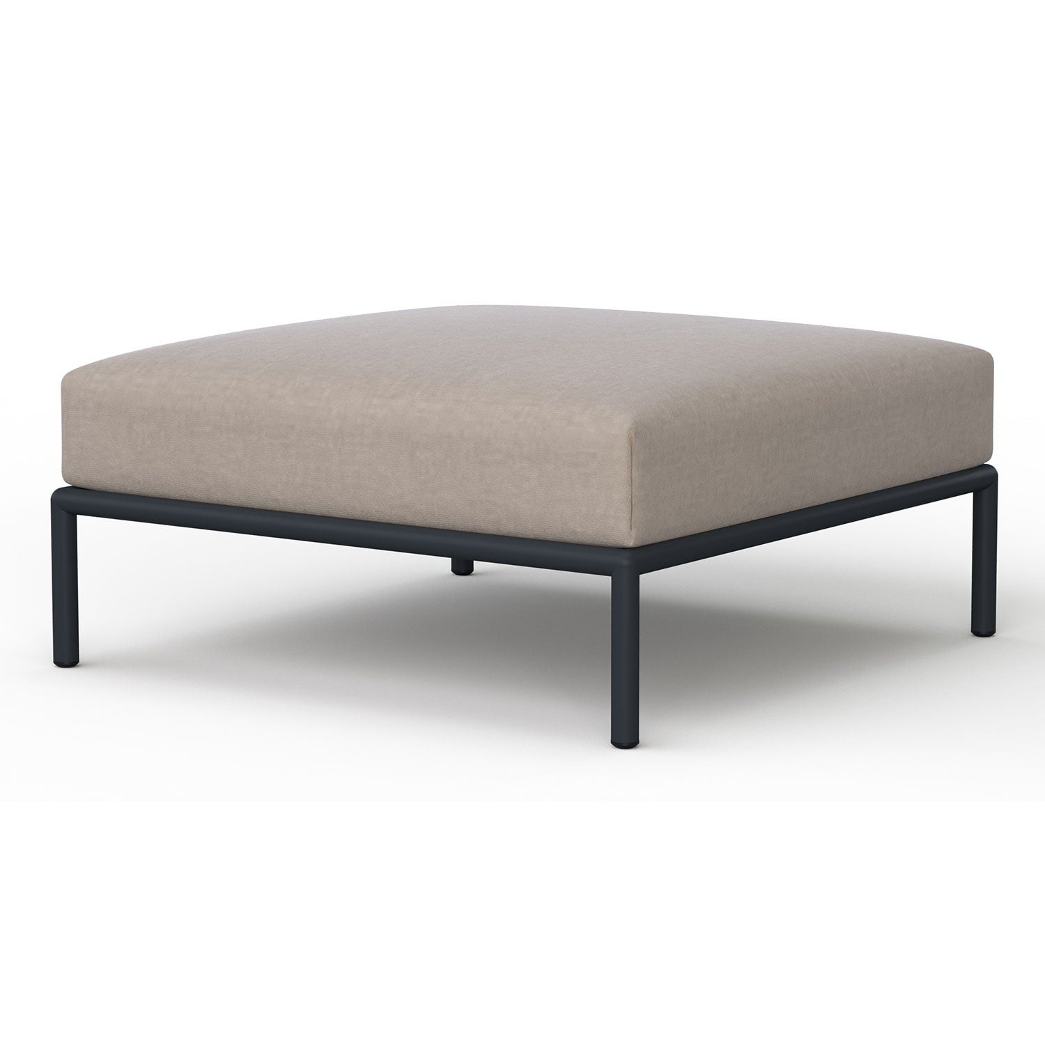 Level footstool beige