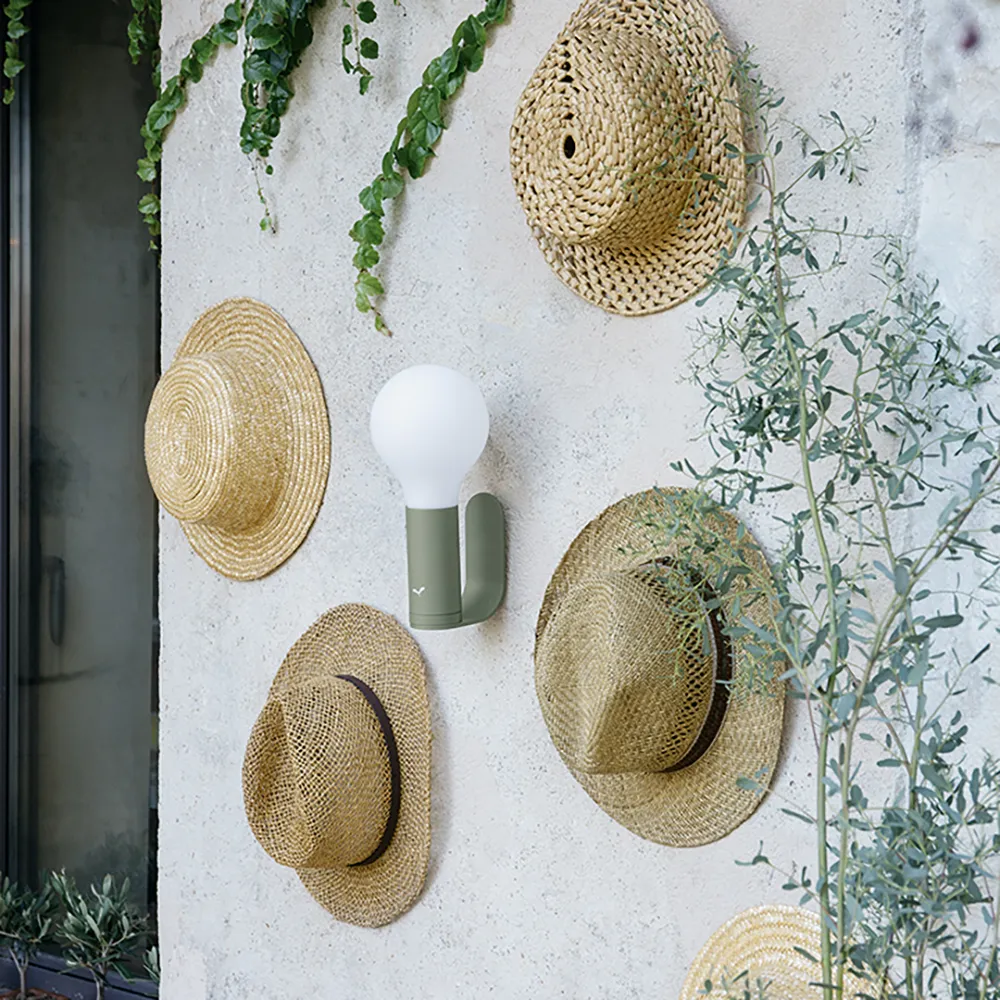 Aplô wall light bracket Nutmeg