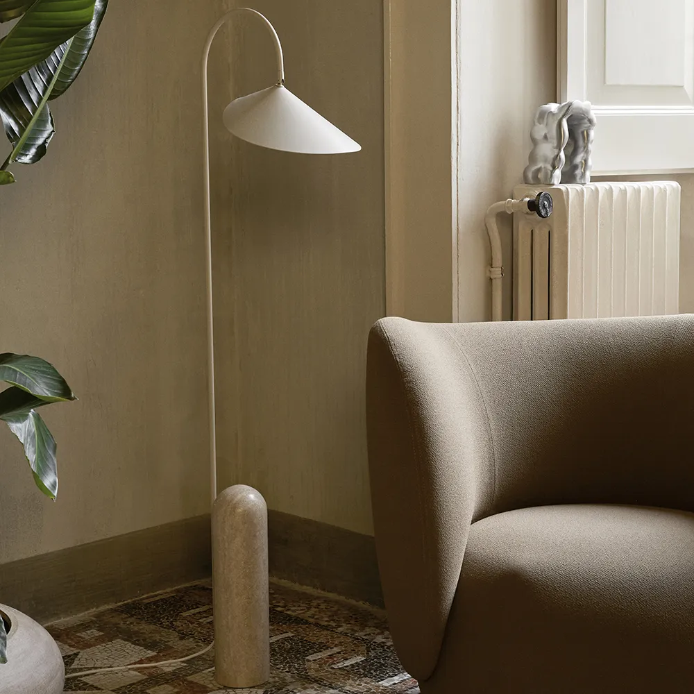 Adjustable Floor Lamp with Travertine Base Arum Cashmere