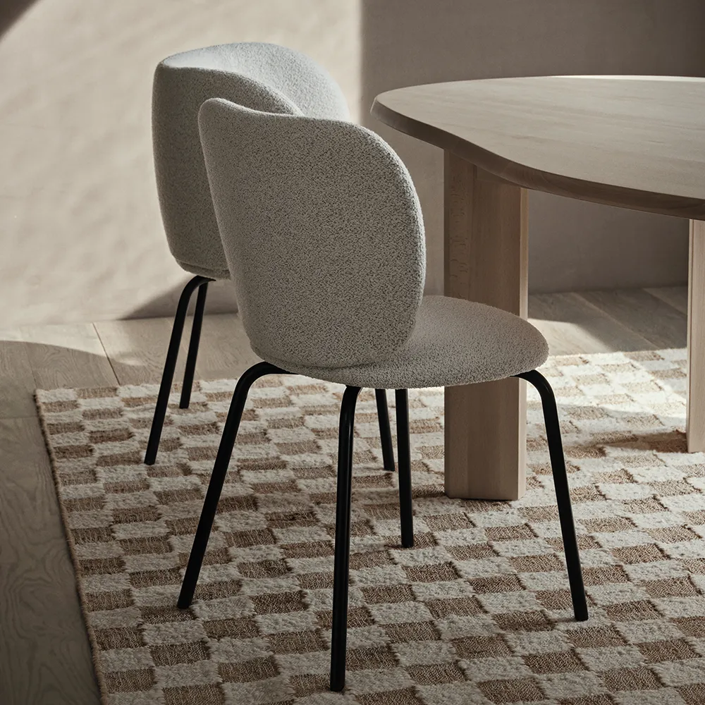 Rico Chair Black Soft Bouclé - Off-white/Sand