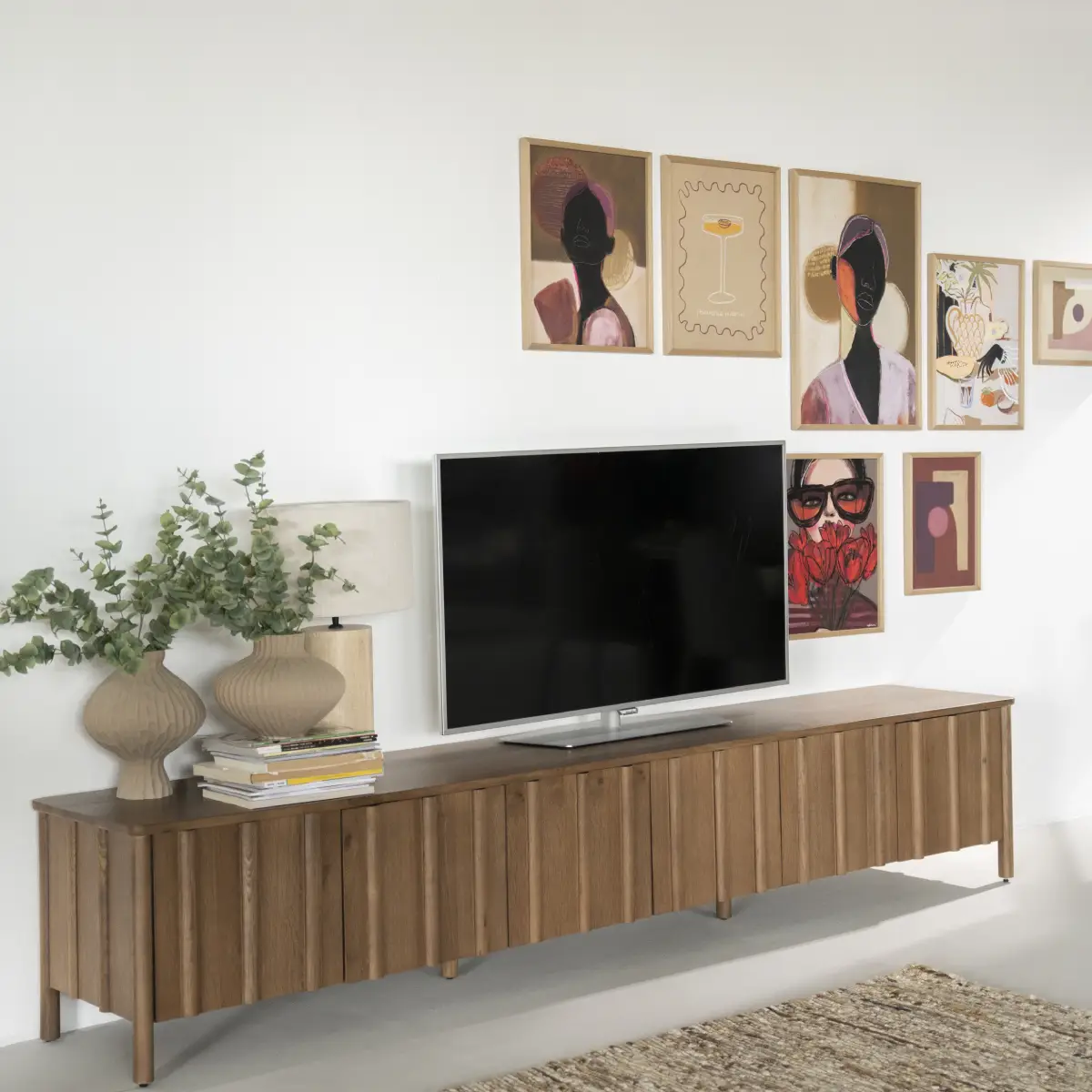 Jake 6 drs. TV cabinet - brown
