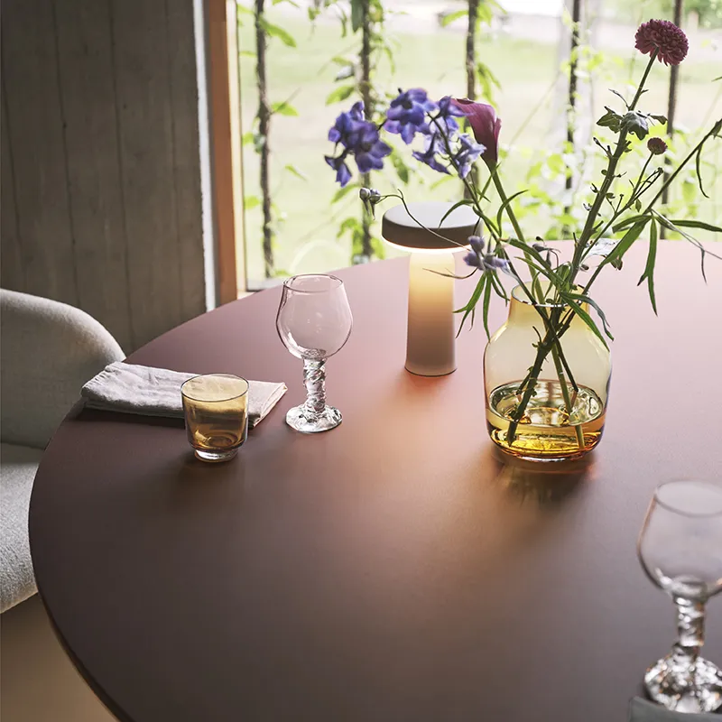 Midst dining table 120 cm - Dark Red Linoleum Dark Red