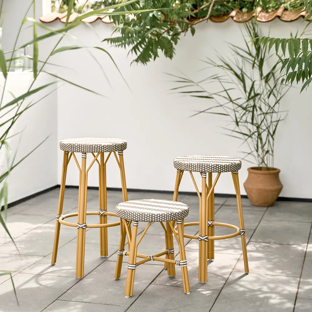  Simone stool H 67.5 ivory/cappuchino