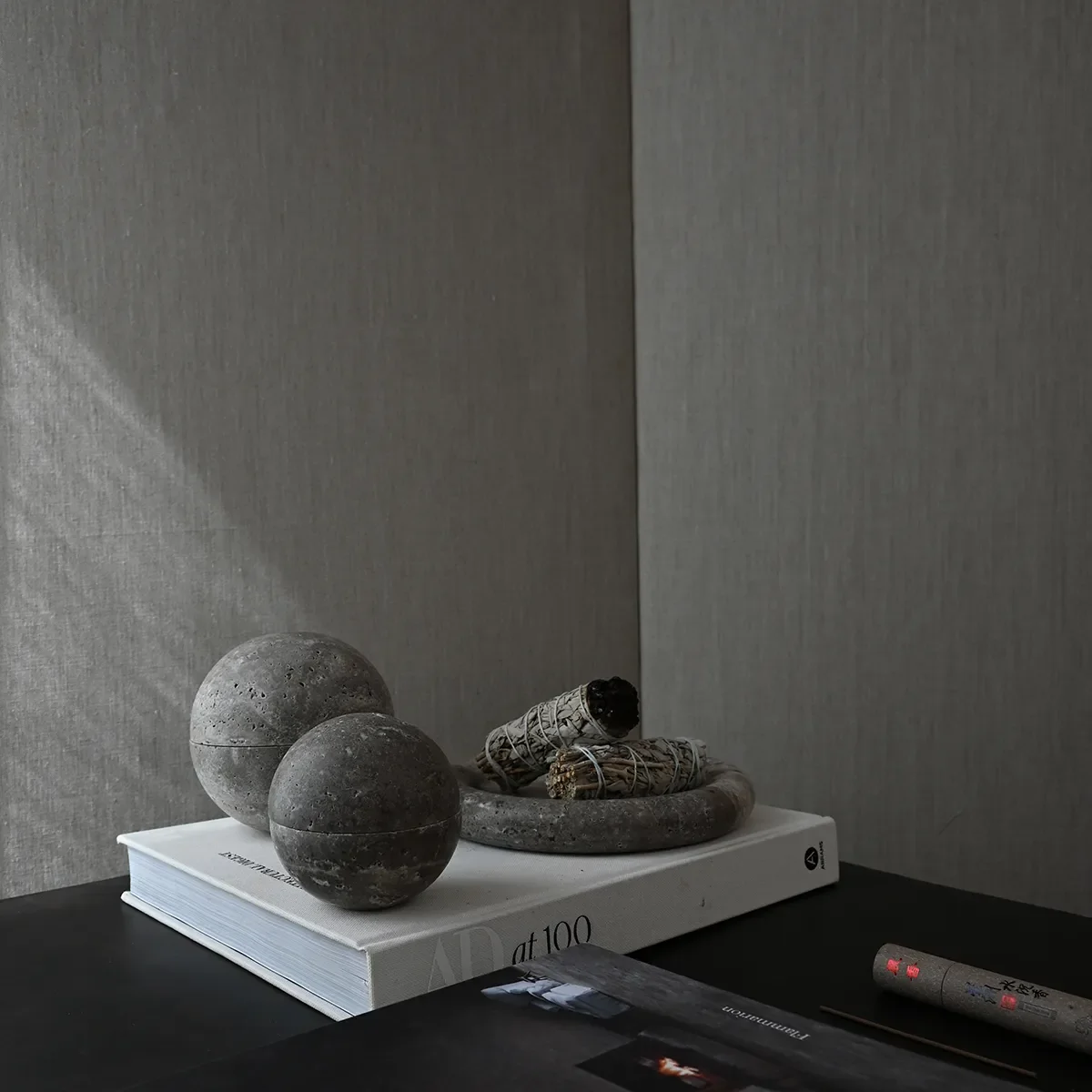 Decorative Tray in Travertine Enkei Mini Ø 20 cm