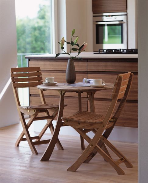 Vendia Café Group Teak