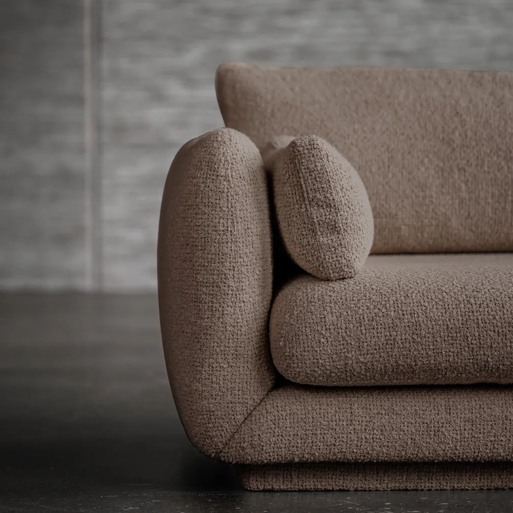 Cane-line Bloom 2-seater sofa w/plinth Taupe | Buy from Hulténs