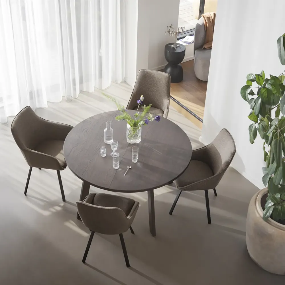 Alison chair with armrests darkbeige fabric/black metal legs