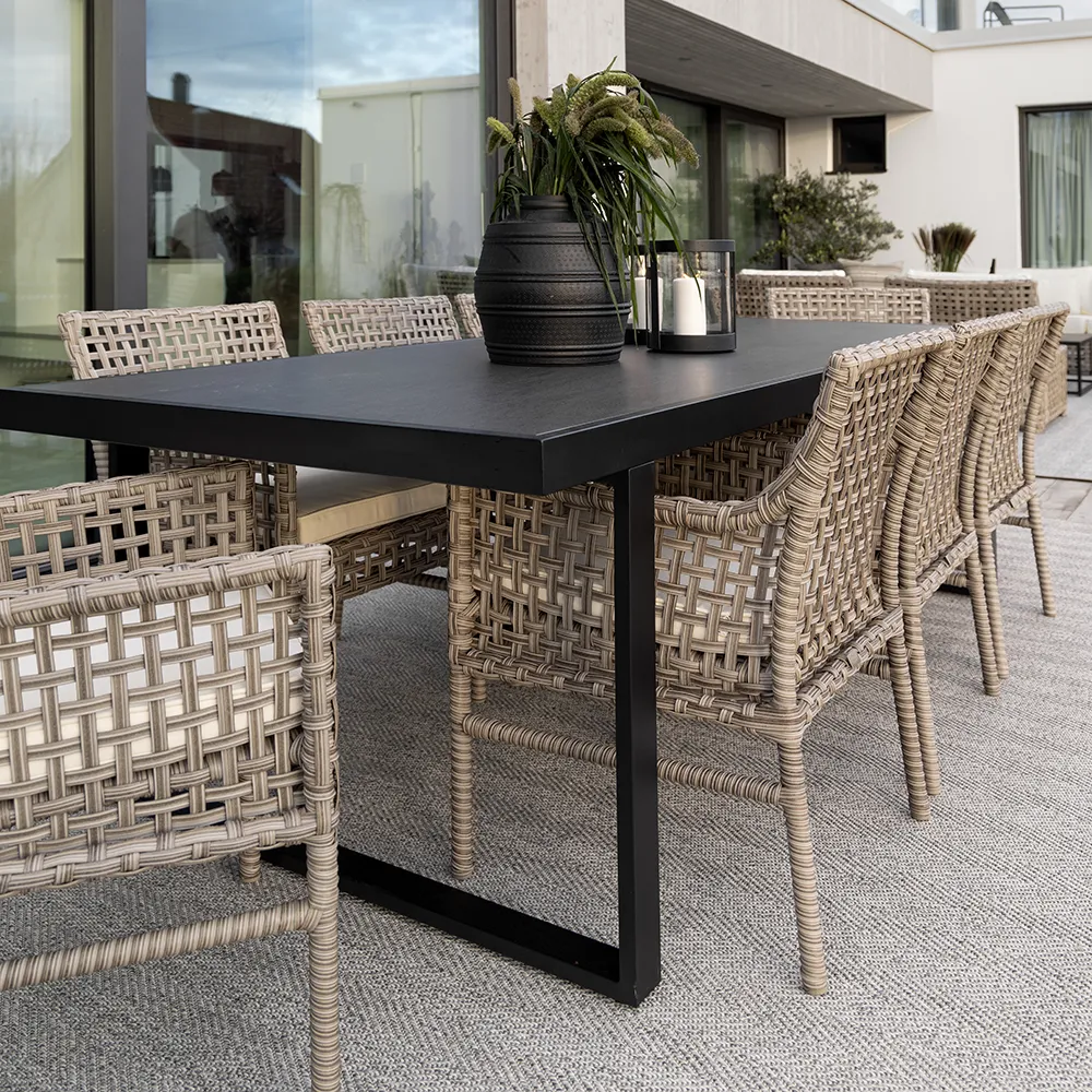 Romano Dining table 242x100 cm Composite